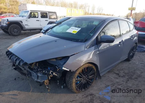 2017 Ford Focus Rs из США, поврежденный, VIN WF0DP3TH6H4121102